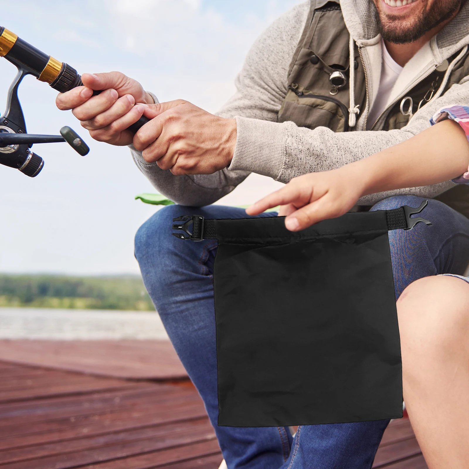 3Pcs Waterproof Dry Bag Kit Nylon Fabric Roll- Storage Pouches for Camping Kayaking Boating Rafting Fishing Outdoor Use
3Pcs Waterproof Dry Bag Kit Nylon Fabric Roll- Storage Pouches for Camping Kayaking Boating Rafting Fishing Outdoor Use