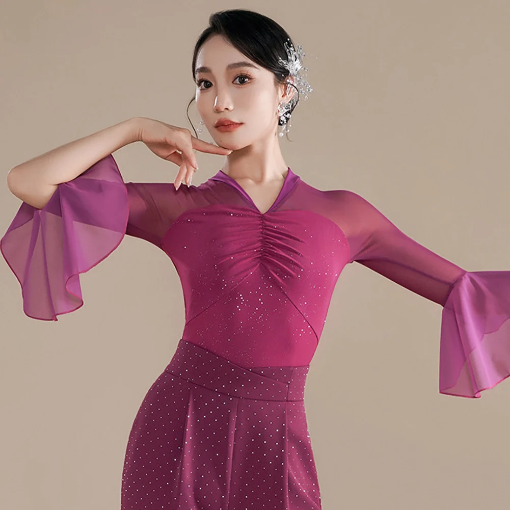 Three-Dimensional Pleated Line Black Ballroom V-Neck Dance Top Elegant Women's Mid-Sleeve Bell Sleeve Green Waltz Jumpsuit
Three-Dimensional Pleated Line Black Ballroom V-Neck Dance Top Elegant Women's Mid-Sleeve Bell Sleeve Green Waltz Jumpsuit