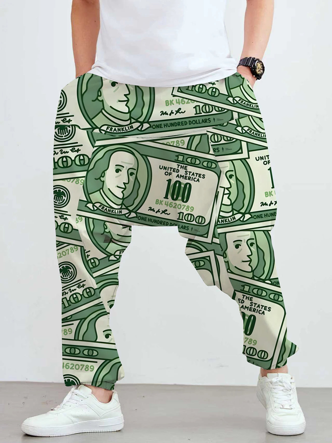 Fashion design for men, 3D money pattern print, sports pants with drawstrings and pockets, fashionable trousers
Fashion design for men, 3D money pattern print, sports pants with drawstrings and pockets, fashionable trousers