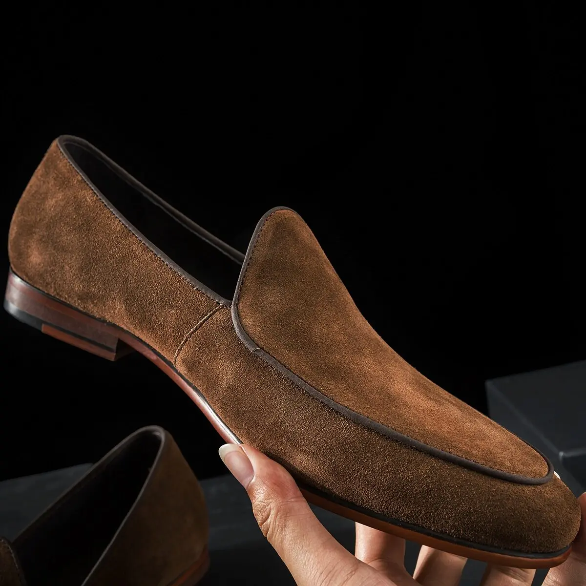 Summer Men's Korean-style Loafers Slip-on British Casual Leather Shoes Anti-velvet Frosted Leather Lazy Men's Shoes All-match
Summer Men's Korean-style Loafers Slip-on British Casual Leather Shoes Anti-velvet Frosted Leather Lazy Men's Shoes All-match