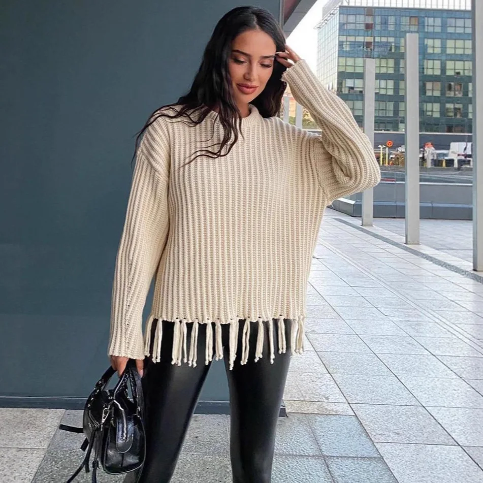 Women's Tassel Sweater Solid Color Knitted Pullover Autumn And Winter Women's Fashion Clothing For Women Long Sleeves O-neck
Women's Tassel Sweater Solid Color Knitted Pullover Autumn And Winter Women's Fashion Clothing For Women Long Sleeves O-neck