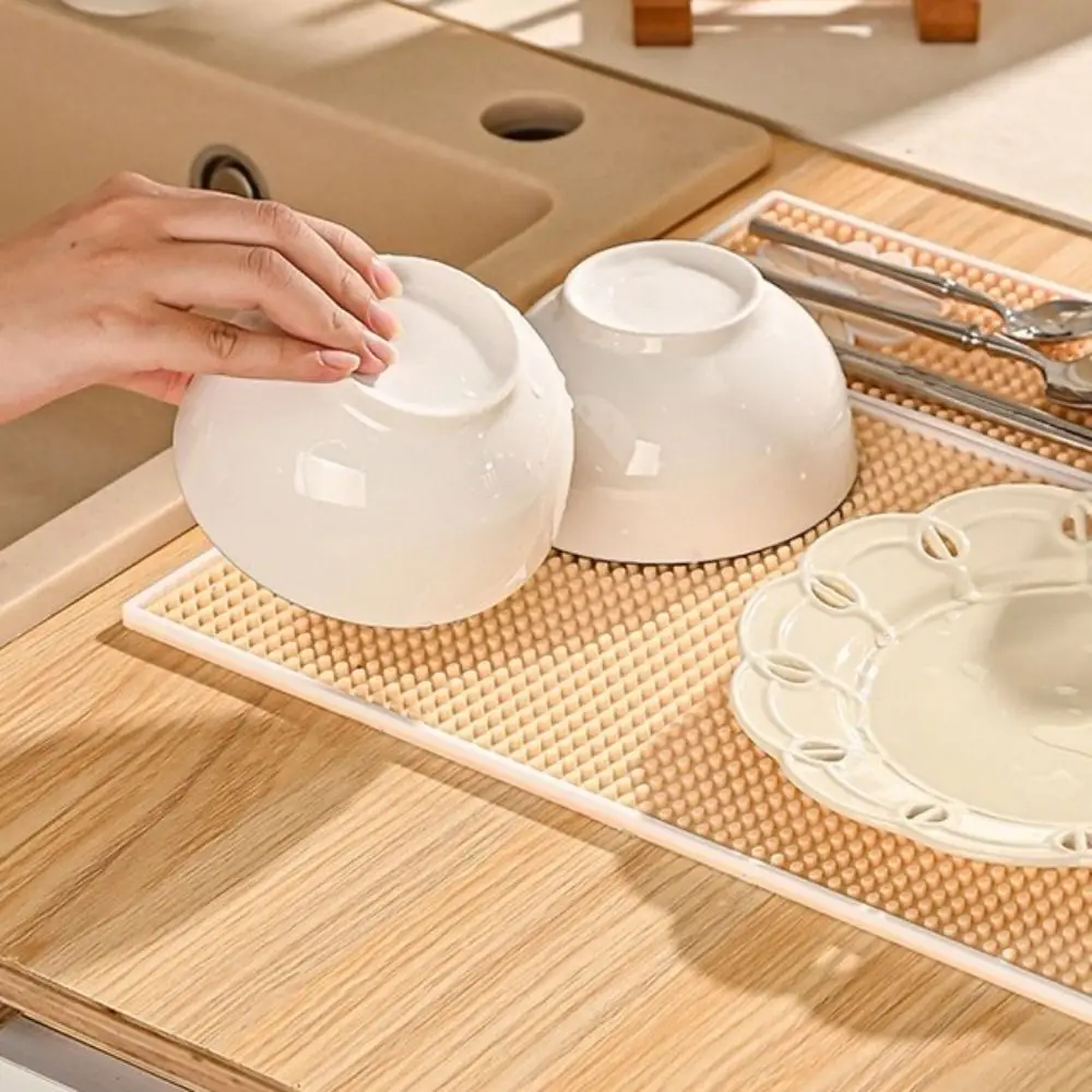 Stylish Soft Rubber Kitchen Drain Mat Foldable Quick-drying Heat Insulation Pad Non-slip Coffee Drain Mats Kitchen Countertop
Stylish Soft Rubber Kitchen Drain Mat Foldable Quick-drying Heat Insulation Pad Non-slip Coffee Drain Mats Kitchen Countertop