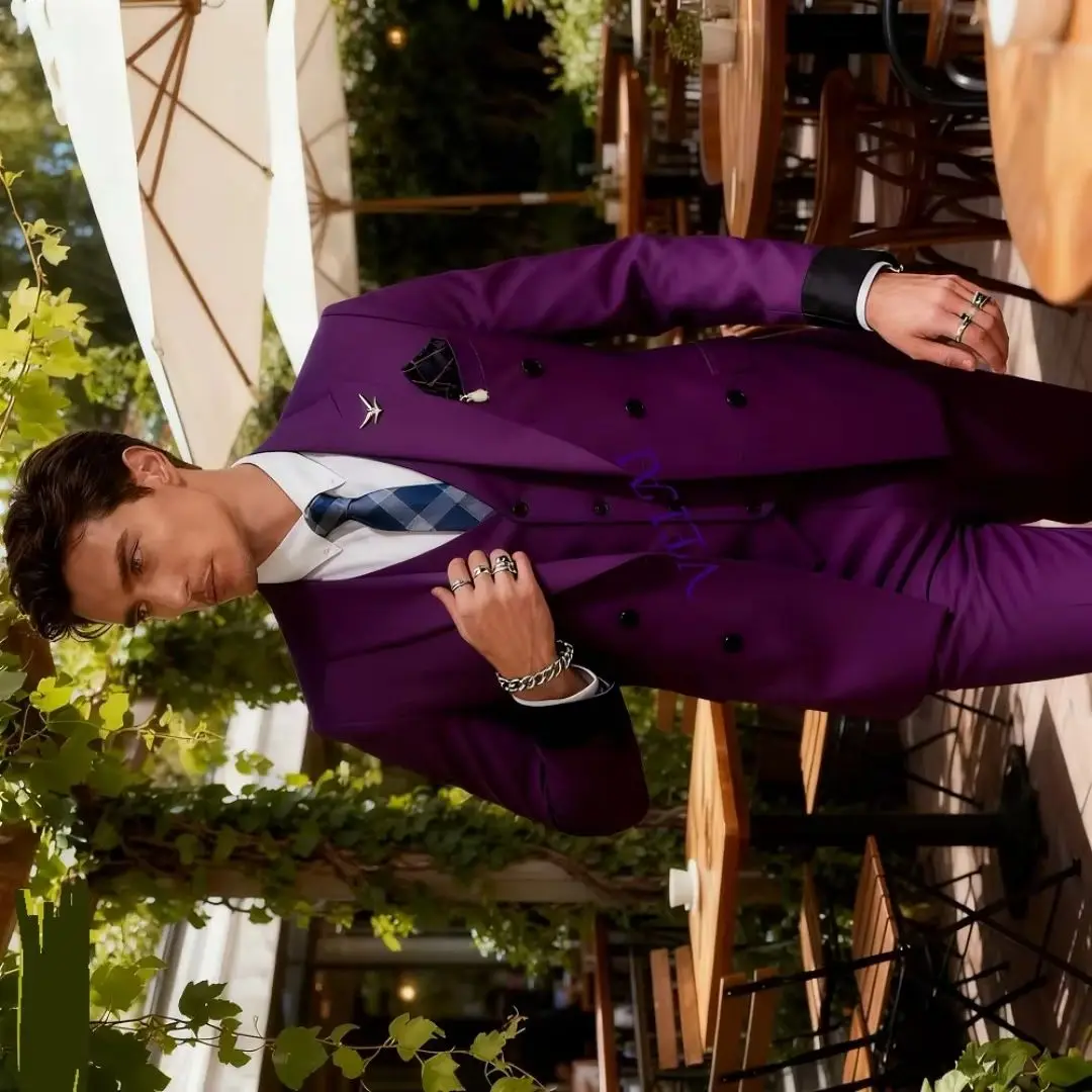 Customized Men's Double-breasted Three-piece Ensemble plus Size Groom's Wedding Attire Youthful Business Formal Casual Suit Set
Customized Men's Double-breasted Three-piece Ensemble plus Size Groom's Wedding Attire Youthful Business Formal Casual Suit Set