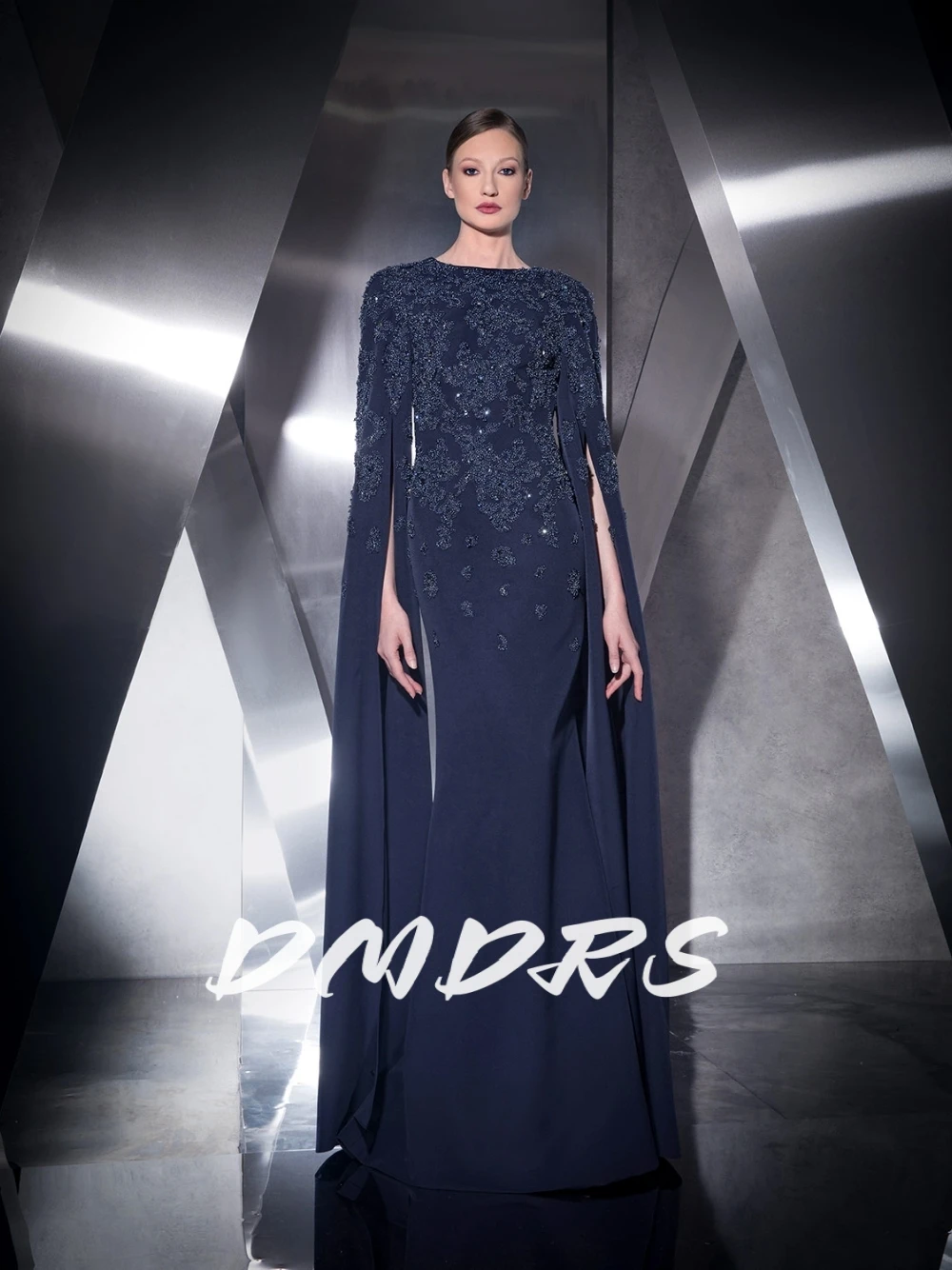 Muslim Modest Beaded Evening Dress Classic Long Sleeves Gracegul Cocktail Gown Of Mother Popular Customized Galas Wear
Muslim Modest Beaded Evening Dress Classic Long Sleeves Gracegul Cocktail Gown Of Mother Popular Customized Galas Wear