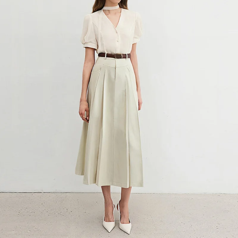 2026New high-waisted slimming midi skirt for women, hip-covering pleated skirt, high-endAA-line denim skirt
2026New high-waisted slimming midi skirt for women, hip-covering pleated skirt, high-endAA-line denim skirt