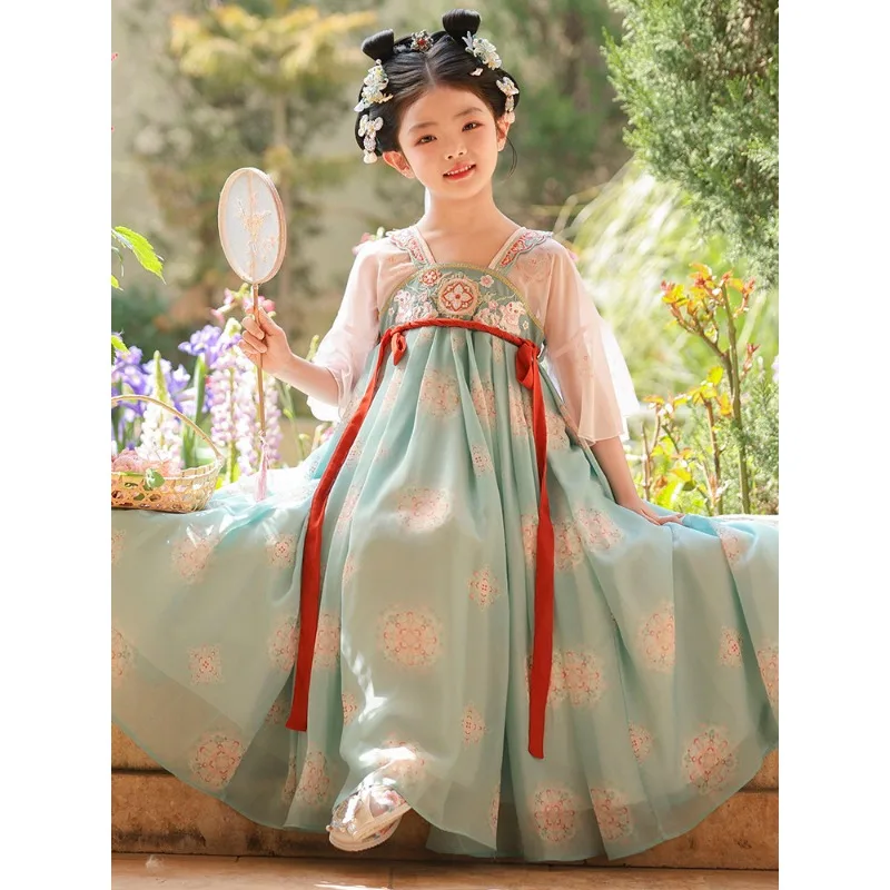 Hanfu girls 2026 new summer children's antique super fairy ancient Chinese princess dress
Hanfu girls 2026 new summer children's antique super fairy ancient Chinese princess dress