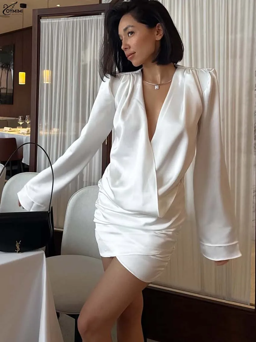 Oymimi Elegant White V-Neck Dresses For Woman Summer Long Sleeve High Waisted Slim Dresses Fashion Sheath Mini Dress Streetwear
Oymimi Elegant White V-Neck Dresses For Woman Summer Long Sleeve High Waisted Slim Dresses Fashion Sheath Mini Dress Streetwear