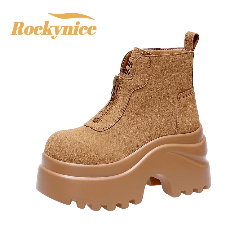 Женские ботильоны, новые зимне-осенние мотоциклетные ботинки 9 см, замшевые кожаные кроссовки на толстом каблуке и платформе, короткие ботинки Mujer Botas
Женские ботильоны, новые зимне-осенние мотоциклетные ботинки 9 см, замшевые кожаные кроссовки на толстом каблуке и платформе, короткие ботинки Mujer Botas