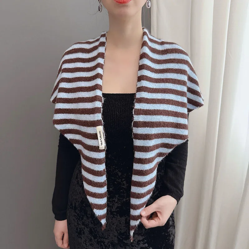 Wool blend high-quality soft scarf women, striped color-blocking shawl, outdoor warm neck wrap, outerwear capelet
Wool blend high-quality soft scarf women, striped color-blocking shawl, outdoor warm neck wrap, outerwear capelet