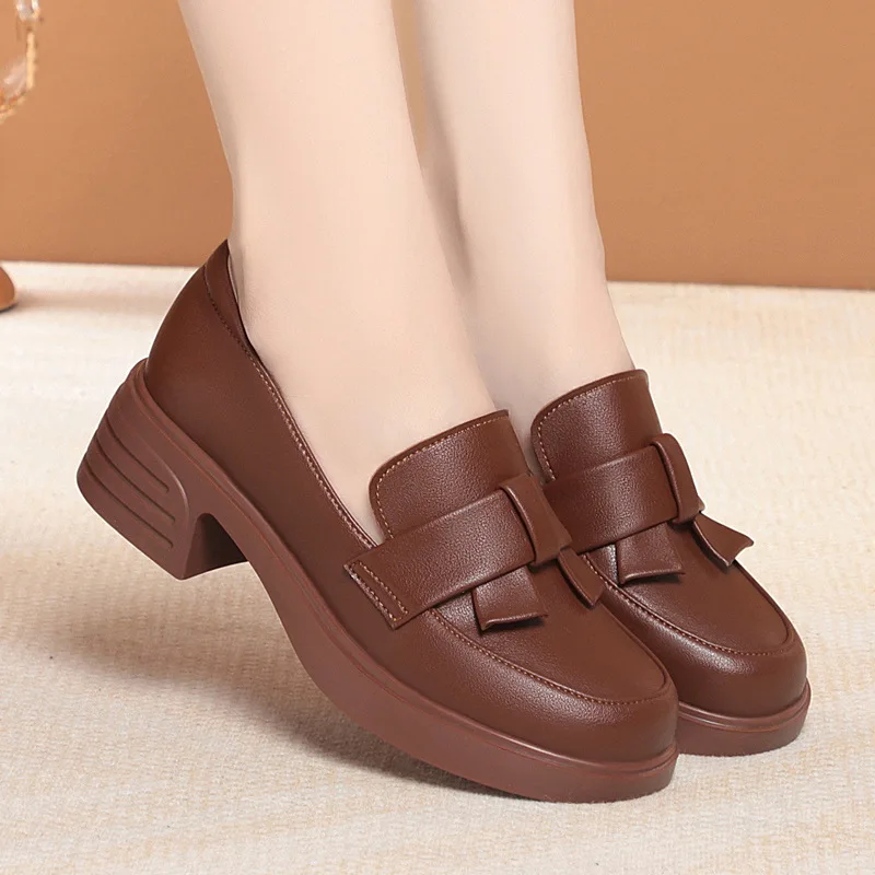 4.5cm Breathble Comfortable All Match Soft Leather Loafers Platform Shopes 2026 Spring Square Heel Shoes for Casual Office Mom
4.5cm Breathble Comfortable All Match Soft Leather Loafers Platform Shopes 2026 Spring Square Heel Shoes for Casual Office Mom