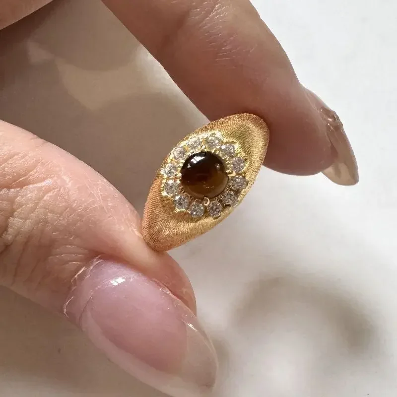 Vintage brushed tiger eye stone rings for women retro Laziness light luxury layered exquisite round High quality ring jewelry
Vintage brushed tiger eye stone rings for women retro Laziness light luxury layered exquisite round High quality ring jewelry