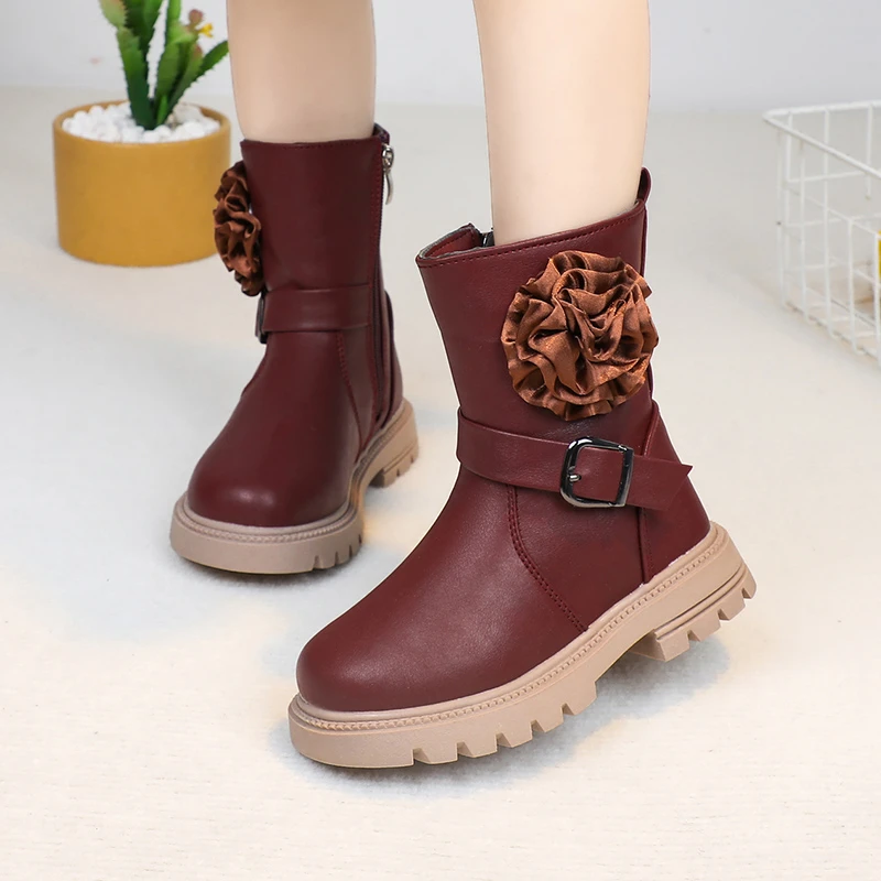Girls Princess Fashion Boots with Flower Ball 2025 Autumn Winter Kids Boots Mid-calf with Buckle Classic Sweet for Children New
Girls Princess Fashion Boots with Flower Ball 2025 Autumn Winter Kids Boots Mid-calf with Buckle Classic Sweet for Children New