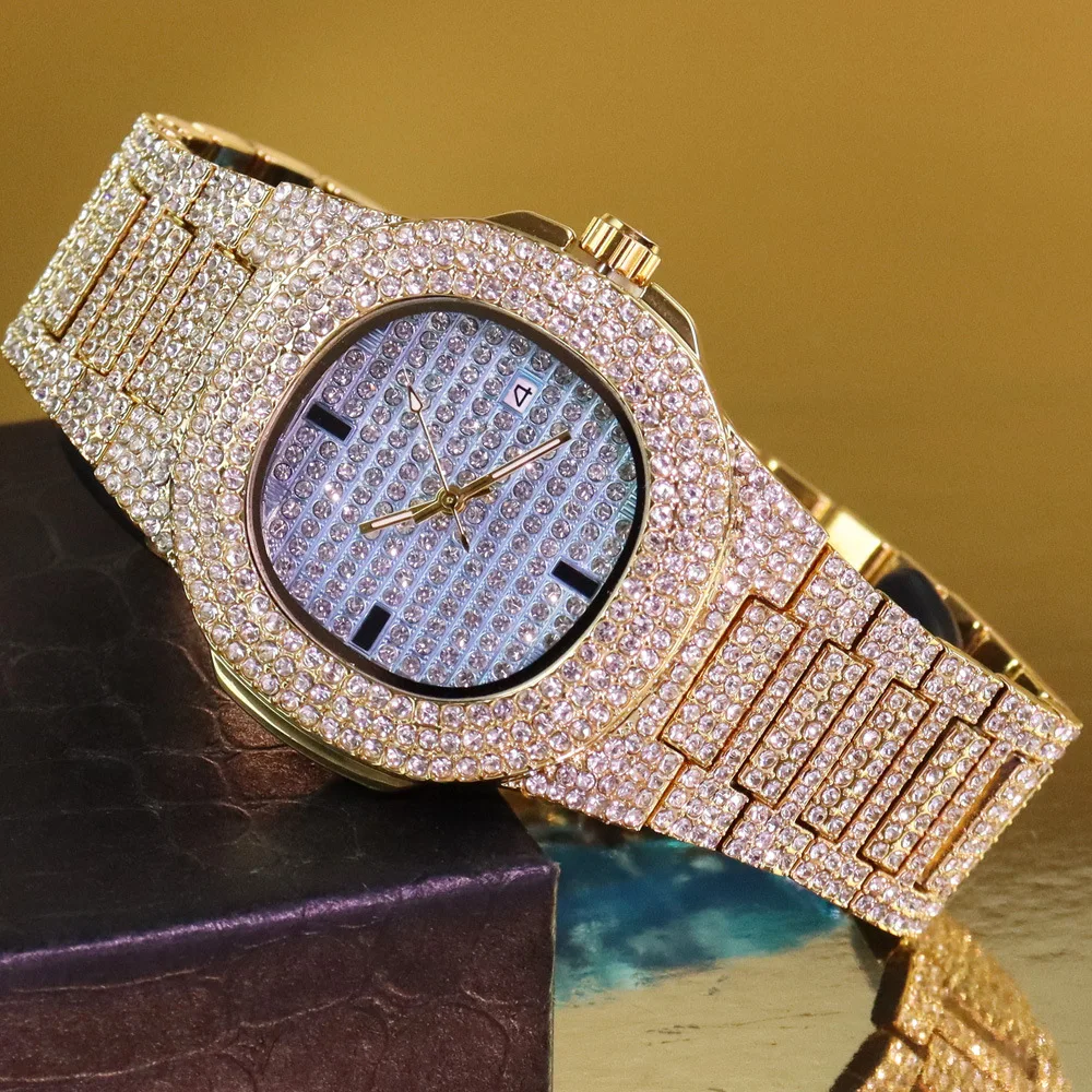 High Quality Gold Sliver Iced Out Quartz Watch for Men Women Full Diamond Male Square Hip Hop Man Women Classic AAA Clock Reloj
High Quality Gold Sliver Iced Out Quartz Watch for Men Women Full Diamond Male Square Hip Hop Man Women Classic AAA Clock Reloj