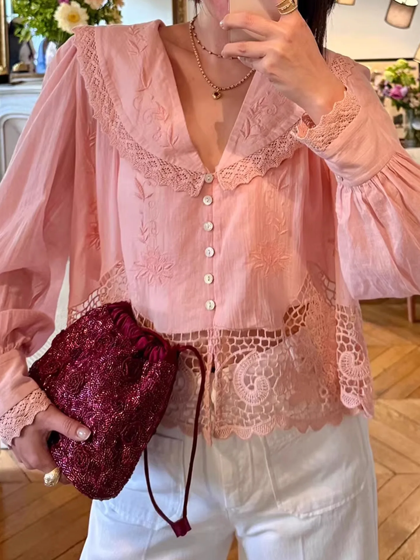 Withered Solid Color Embroidery Hollowed Out Loose Long Sleeved Slimming V-neck Shirt For Women Blouses Women's Clothes
Withered Solid Color Embroidery Hollowed Out Loose Long Sleeved Slimming V-neck Shirt For Women Blouses Women's Clothes
