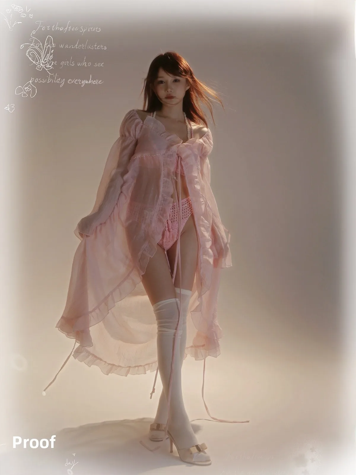 Пляжная накидка-халат Rose Island Sunset с регулируемой длиной, защитой от солнца, V-образным вырезом, рукавами-фонариками, свободного кроя, длинными рукавами
Пляжная накидка-халат Rose Island Sunset с регулируемой длиной, защитой от солнца, V-образным вырезом, рукавами-фонариками, свободного кроя, длинными рукавами