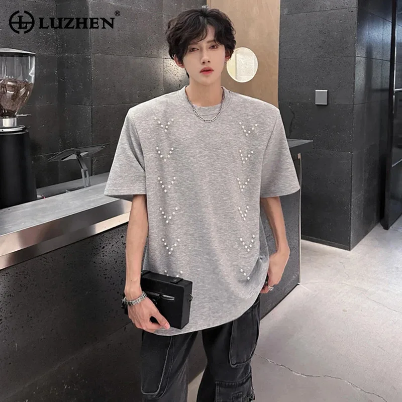 LUZHEN Pearl Decorate Patchwork Shoulder Pad Design Short Sleeve T-shirts Men's 2025 Summer Elegant Korean Casual Clothes JY2315
LUZHEN Pearl Decorate Patchwork Shoulder Pad Design Short Sleeve T-shirts Men's 2025 Summer Elegant Korean Casual Clothes JY2315