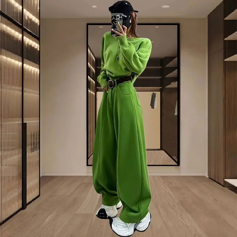 Winter Soft Knitted Fleece Lined Casual Pants Set Women's New 2025 Fashion High-End Feel Whole Set Comfortable Warmth
Winter Soft Knitted Fleece Lined Casual Pants Set Women's New 2025 Fashion High-End Feel Whole Set Comfortable Warmth