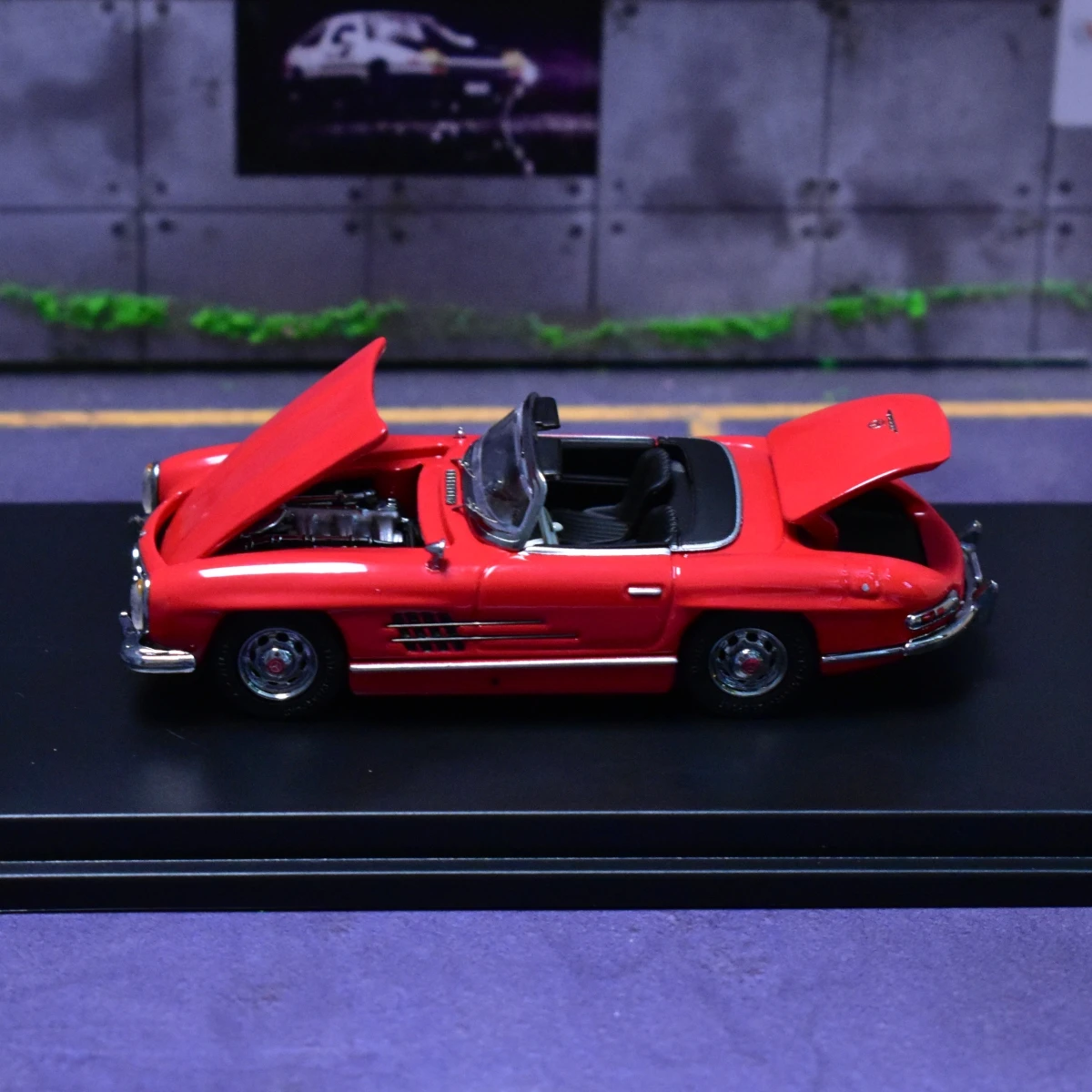 DCM 1:64 300SL подарки для подростков, трансформируемая литая модель автомобиля 
DCM 1:64 300SL подарки для подростков, трансформируемая литая модель автомобиля