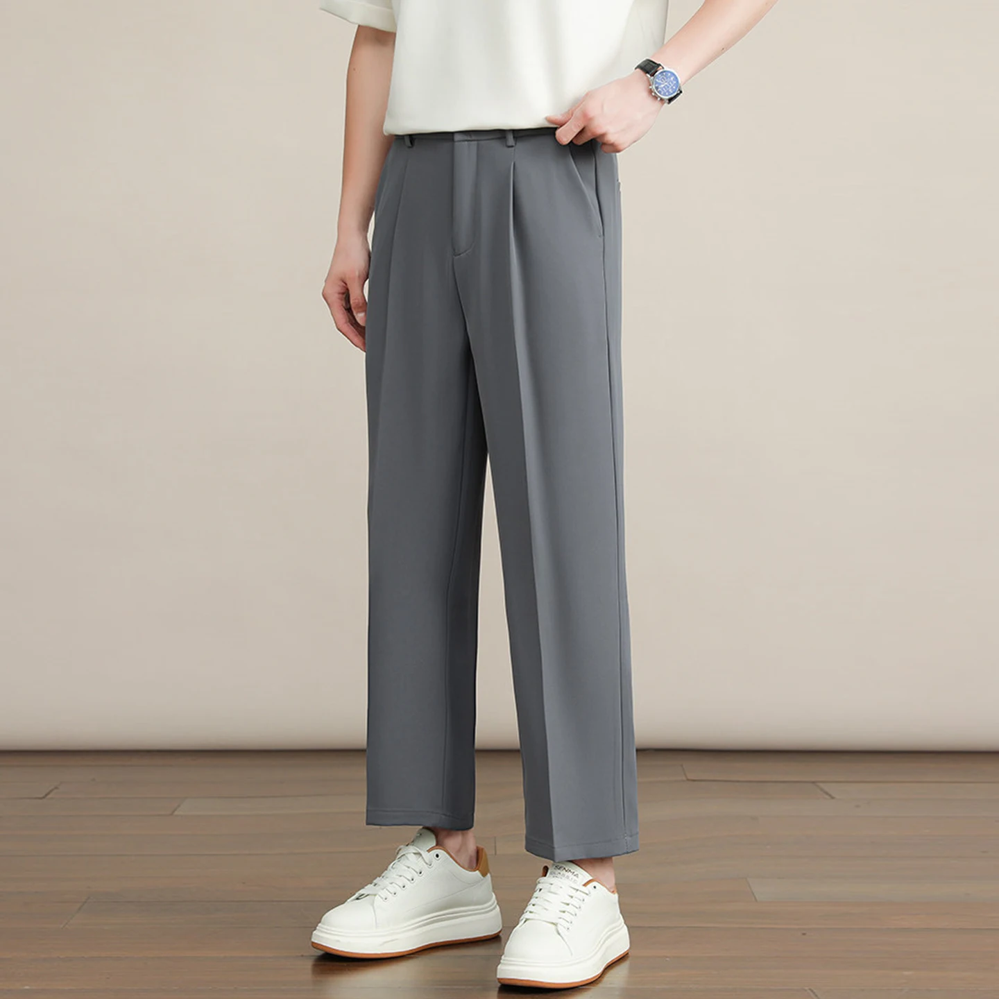 Men's Summer Thin Drapey Trousers, Loose Straight-Leg Cropped Pants, Wrinkle-Resistant, No-Iron, Business Casual Suit Pants
Men's Summer Thin Drapey Trousers, Loose Straight-Leg Cropped Pants, Wrinkle-Resistant, No-Iron, Business Casual Suit Pants
