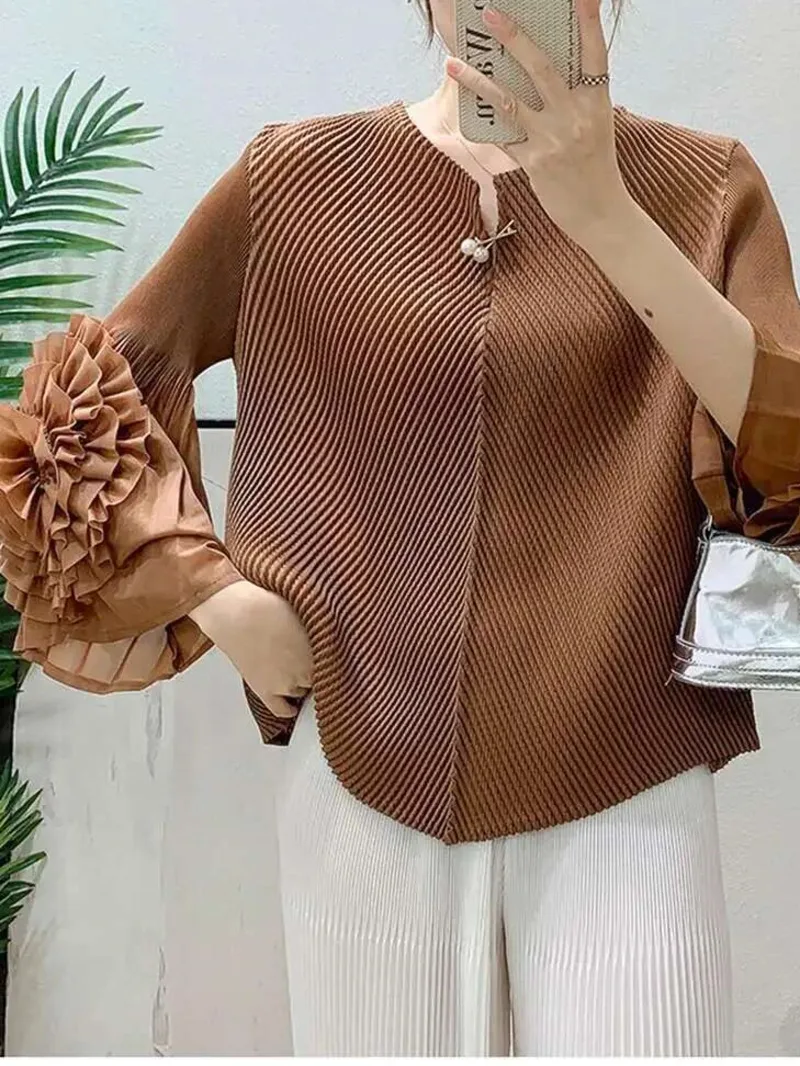 Cuff Flower Spliced Long Sleeve Pleated Top 2025 Summer New Solid Color Versatile Women's Pullover Tee Tops Chic 2KAKT
Cuff Flower Spliced Long Sleeve Pleated Top 2025 Summer New Solid Color Versatile Women's Pullover Tee Tops Chic 2KAKT