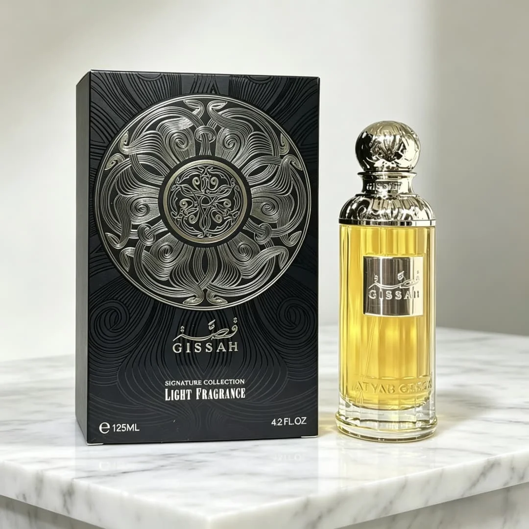 Gissah Signature Collection Light Fragrance (125ml) Regal Middle Eastern Design: Exquisite glass bottle with an ornate gold cap
Gissah Signature Collection Light Fragrance (125ml) Regal Middle Eastern Design: Exquisite glass bottle with an ornate gold cap