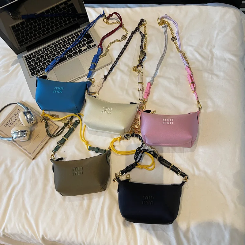 2025 Новая сумка для обеда с цветными блоками — женская сумка через плечо/подмышки для телефона, стильная и вместительная, ткань премиум-класса
2025 Новая сумка для обеда с цветными блоками — женская сумка через плечо/подмышки для телефона, стильная и вместительная, ткань премиум-класса