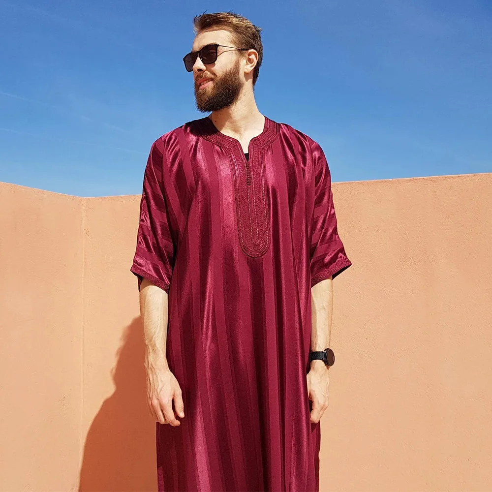 Mid Long Sleeved Embroidered Men's Embroidery
Mid Long Sleeved Embroidered Men's Embroidery