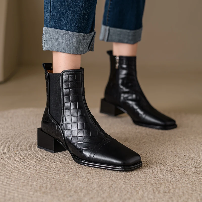 2024 Autumn Women Boots Square Toe Back Zipper Women Shoes Chunky Heels Shoes for Women High Heel Boots Vintage Leather Shoes
2024 Autumn Women Boots Square Toe Back Zipper Women Shoes Chunky Heels Shoes for Women High Heel Boots Vintage Leather Shoes