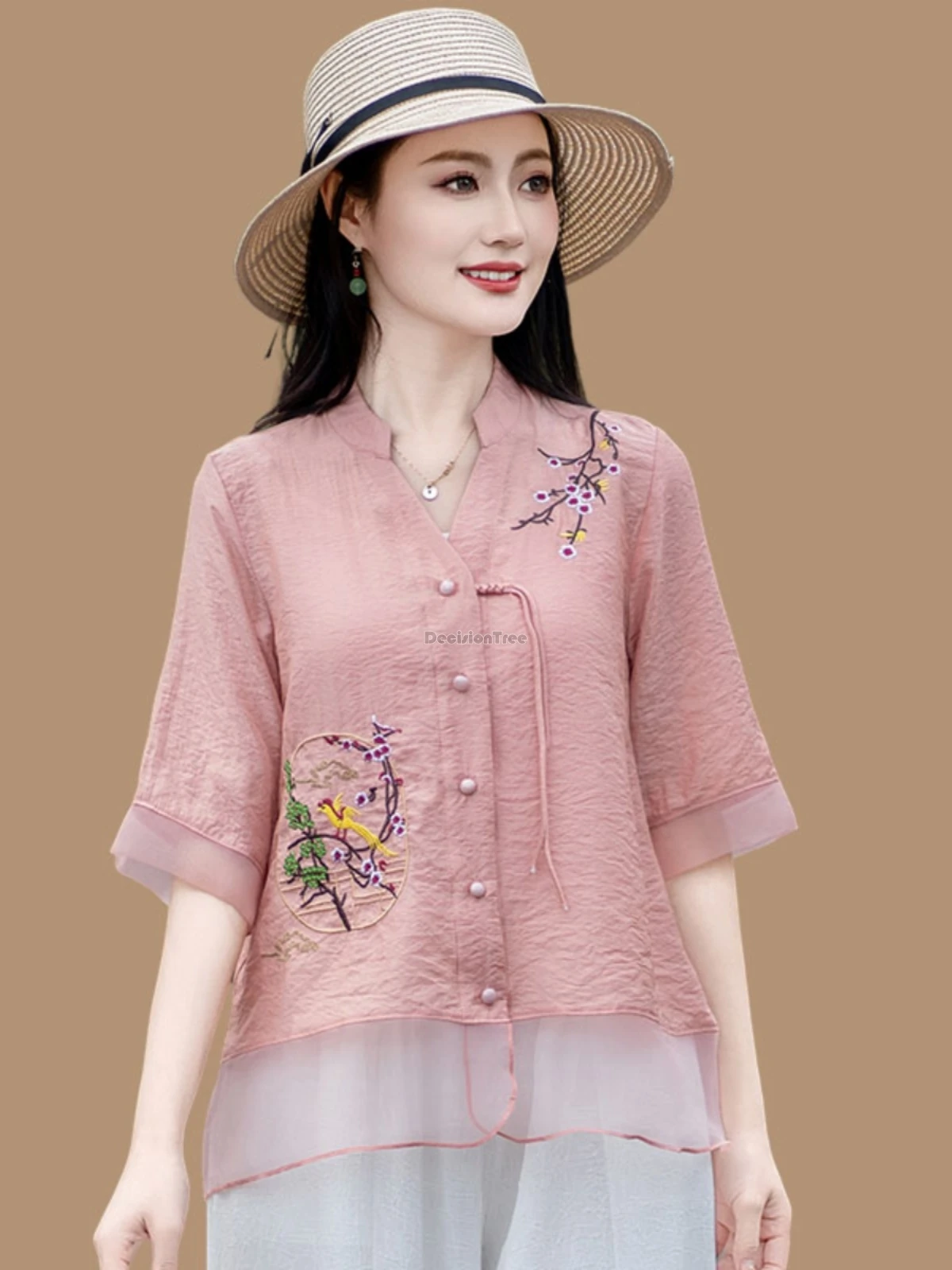 2025 new chinese national embroidery style mid-sleevd shirt women summer ethnic-style yarn loose casual daily tang suit top t001
2025 new chinese national embroidery style mid-sleevd shirt women summer ethnic-style yarn loose casual daily tang suit top t001