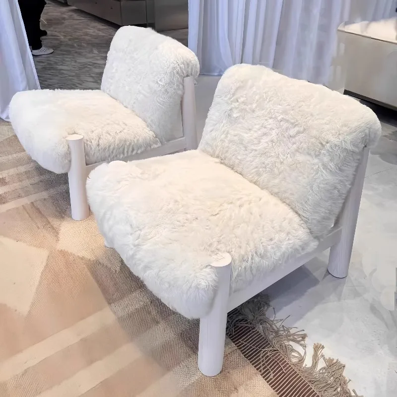 Medieval solid wood lamb wool single sofa chair, modern simple living room leisure lazy recliner chair, designer chair
Medieval solid wood lamb wool single sofa chair, modern simple living room leisure lazy recliner chair, designer chair
