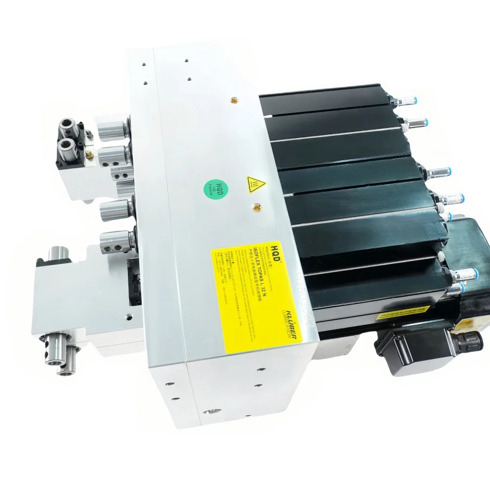 Семь вертикальных и четырех горизонтальных сверлильных головок с ЧПУ для расточного станка с ЧПУ HQD-V7H4R
Семь вертикальных и четырех горизонтальных сверлильных головок с ЧПУ для расточного станка с ЧПУ HQD-V7H4R