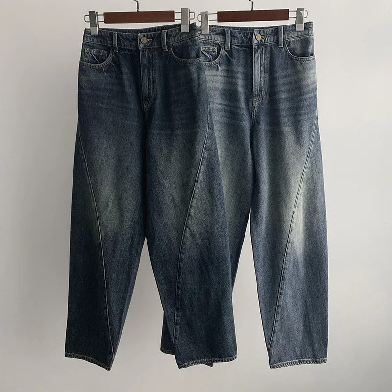 Модные потертые свободные прямые широкие джинсы с закрученным швом 
Модные потертые свободные прямые широкие джинсы с закрученным швом