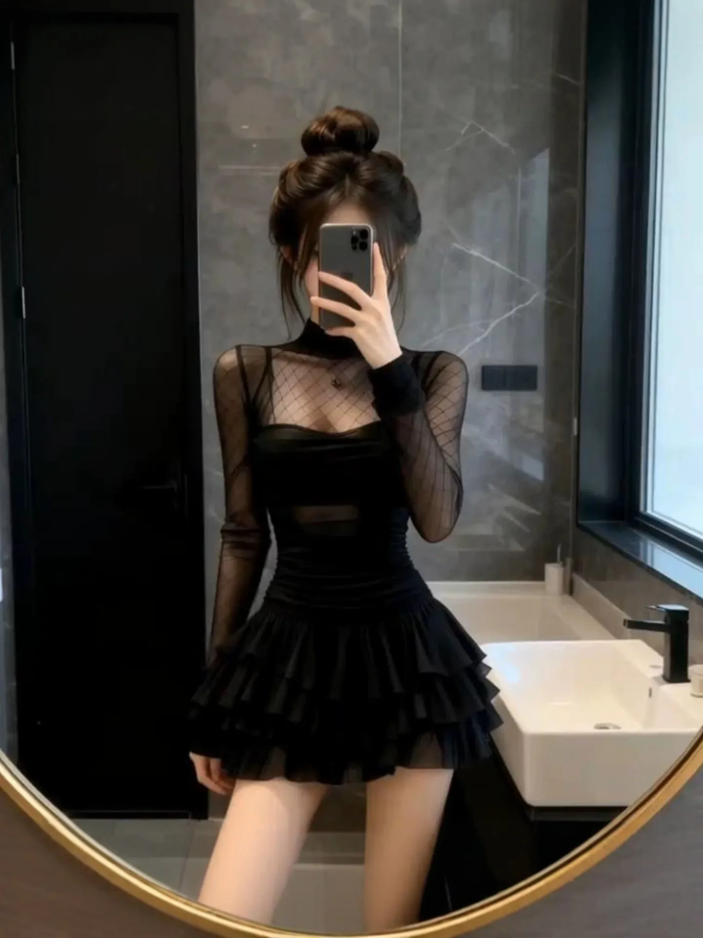 Elegant Black Lace Splice Slim Fit A-Line Dress Cake Skirt High Collar Luxury Style Women's Fashion Business Casual Dress
Elegant Black Lace Splice Slim Fit A-Line Dress Cake Skirt High Collar Luxury Style Women's Fashion Business Casual Dress