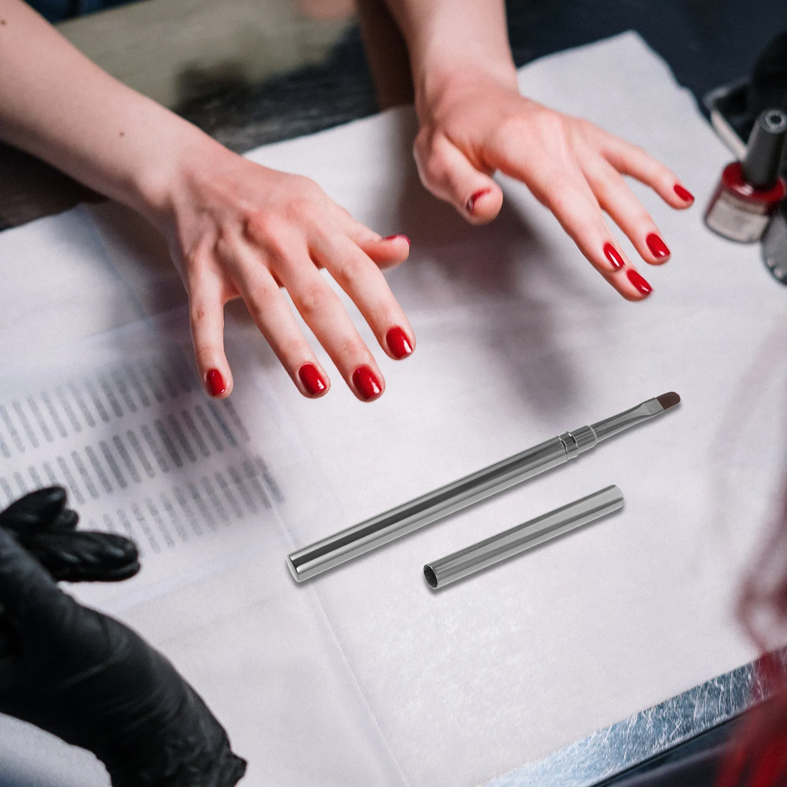 Professional Gun Black Round Head Nail Art Brush Lightweight Nail Painting Pen Fiber Aluminum Gel Nails Home Salon Tools
Professional Gun Black Round Head Nail Art Brush Lightweight Nail Painting Pen Fiber Aluminum Gel Nails Home Salon Tools