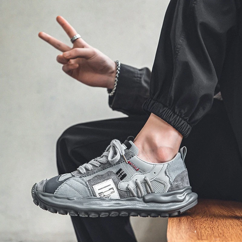 Новый дизайн, мужская повседневная спортивная обувь, дышащие легкие кроссовки с сеткой, уличные мужские прогулочные кроссовки
Новый дизайн, мужская повседневная спортивная обувь, дышащие легкие кроссовки с сеткой, уличные мужские прогулочные кроссовки