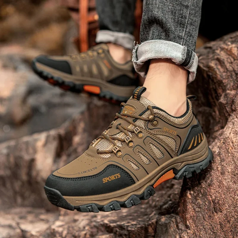 2025 High Quality Outdoor Mountaineering Men's Large Size Wear-resistant Grip Professional Fashion Shoes Sneakers Outdoor
2025 High Quality Outdoor Mountaineering Men's Large Size Wear-resistant Grip Professional Fashion Shoes Sneakers Outdoor