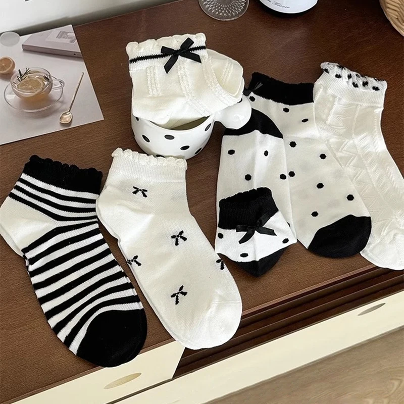 5Pairs Fashion Breathable Socks For Women Girls Sweet Bowknot Socks Summer Thin Mid-tube Socks Soft Comfortable Socks Gifts
5Pairs Fashion Breathable Socks For Women Girls Sweet Bowknot Socks Summer Thin Mid-tube Socks Soft Comfortable Socks Gifts
