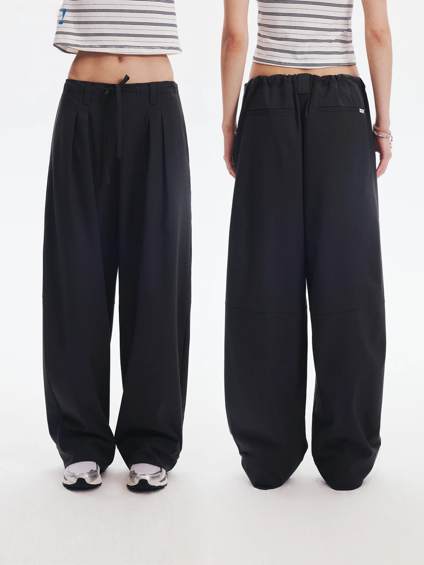 Classic Woolen High Waist Drawstring Casual Pants Women's Loose Fit Trousers Comfortable Commuting Pants Fashionable Pleats
Classic Woolen High Waist Drawstring Casual Pants Women's Loose Fit Trousers Comfortable Commuting Pants Fashionable Pleats