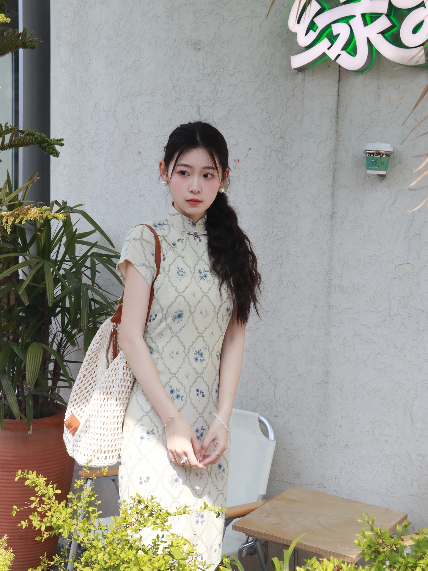 New Chinese Style Full Opening Collar Women's Slim Fit Peach Color Elegant Republic of China Style Summer Short Sleeve
New Chinese Style Full Opening Collar Women's Slim Fit Peach Color Elegant Republic of China Style Summer Short Sleeve