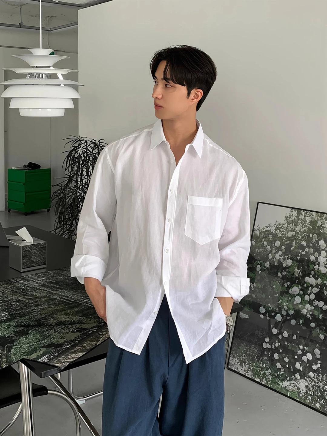 White Long Sleeve Men's Sun Protection Shirt Spring Autumn New Korean Style Breathable Cotton Linen Casual Loose Fit Coat
White Long Sleeve Men's Sun Protection Shirt Spring Autumn New Korean Style Breathable Cotton Linen Casual Loose Fit Coat