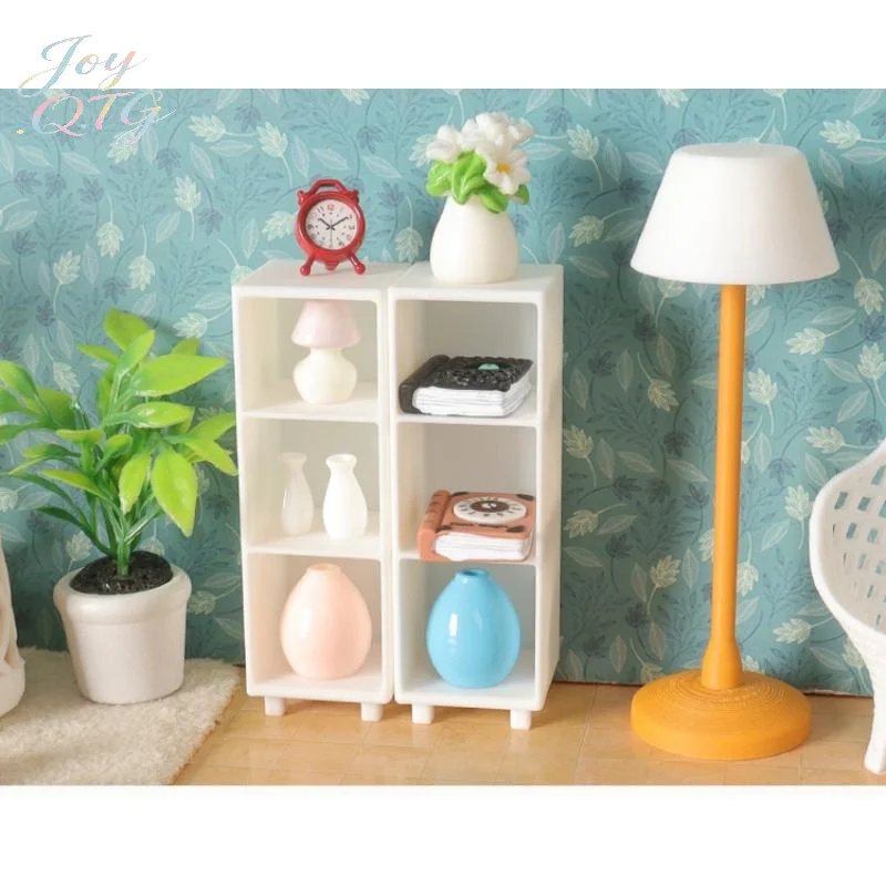 Hot Sale 1Pcs 1:12 Dollhouse Miniature Bookshelf Bookcase Model Simulation Storage Cabinet Locker Ornament Furniture Decor Toy
Hot Sale 1Pcs 1:12 Dollhouse Miniature Bookshelf Bookcase Model Simulation Storage Cabinet Locker Ornament Furniture Decor Toy