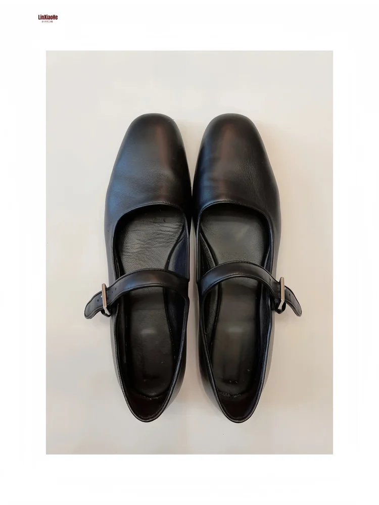 Linxiaohe Cowhide Genuine Leather Flat Mary Jane Shoes Women's Single Strap round Toe Comfortable Fashionable All-Season Foot...
Linxiaohe Cowhide Genuine Leather Flat Mary Jane Shoes Women's Single Strap round Toe Comfortable Fashionable All-Season Foot...