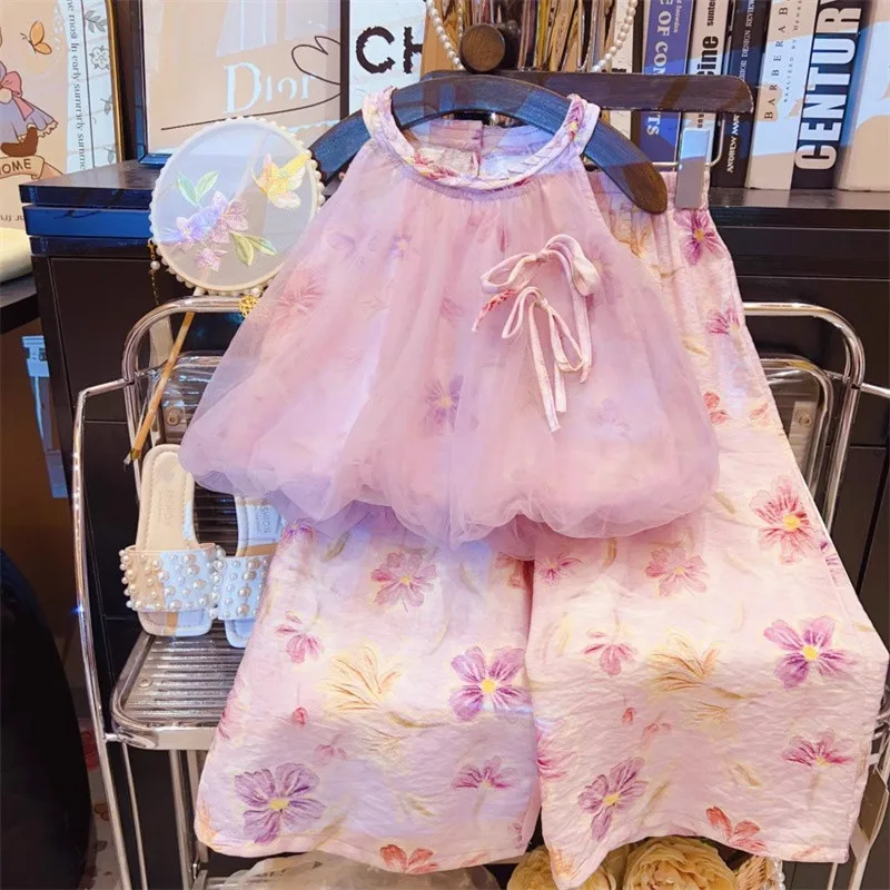 Baby Girl's Summer Outfit Korean Style Mesh Vest Top + Floral Wide Leg Pants Two-Piece Set New Arrival Children's Clothing
Baby Girl's Summer Outfit Korean Style Mesh Vest Top + Floral Wide Leg Pants Two-Piece Set New Arrival Children's Clothing