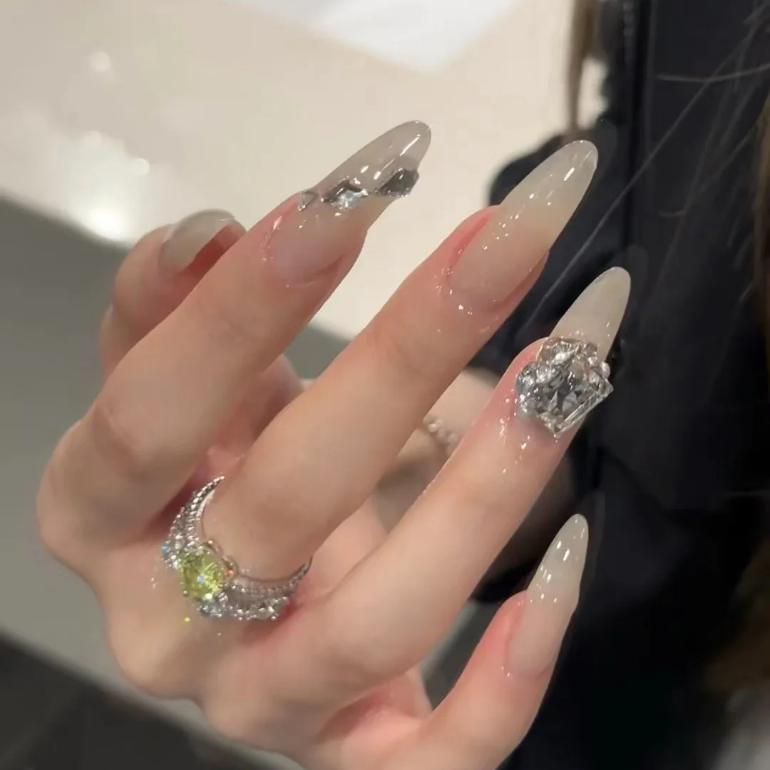 10pcs Elegant Long Almond Nude Fake Nails Sparkling Rhinestones Press On Nails False Nails
10pcs Elegant Long Almond Nude Fake Nails Sparkling Rhinestones Press On Nails False Nails