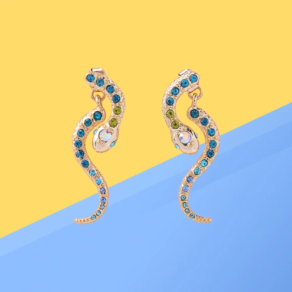 Mini Snake Earrings Gold Alloy Tiny Diamonds Pave Setting Elegant Delicate Art Craft Women Wedding Party Jewelry Snake Shape 
Mini Snake Earrings Gold Alloy Tiny Diamonds Pave Setting Elegant Delicate Art Craft Women Wedding Party Jewelry Snake Shape