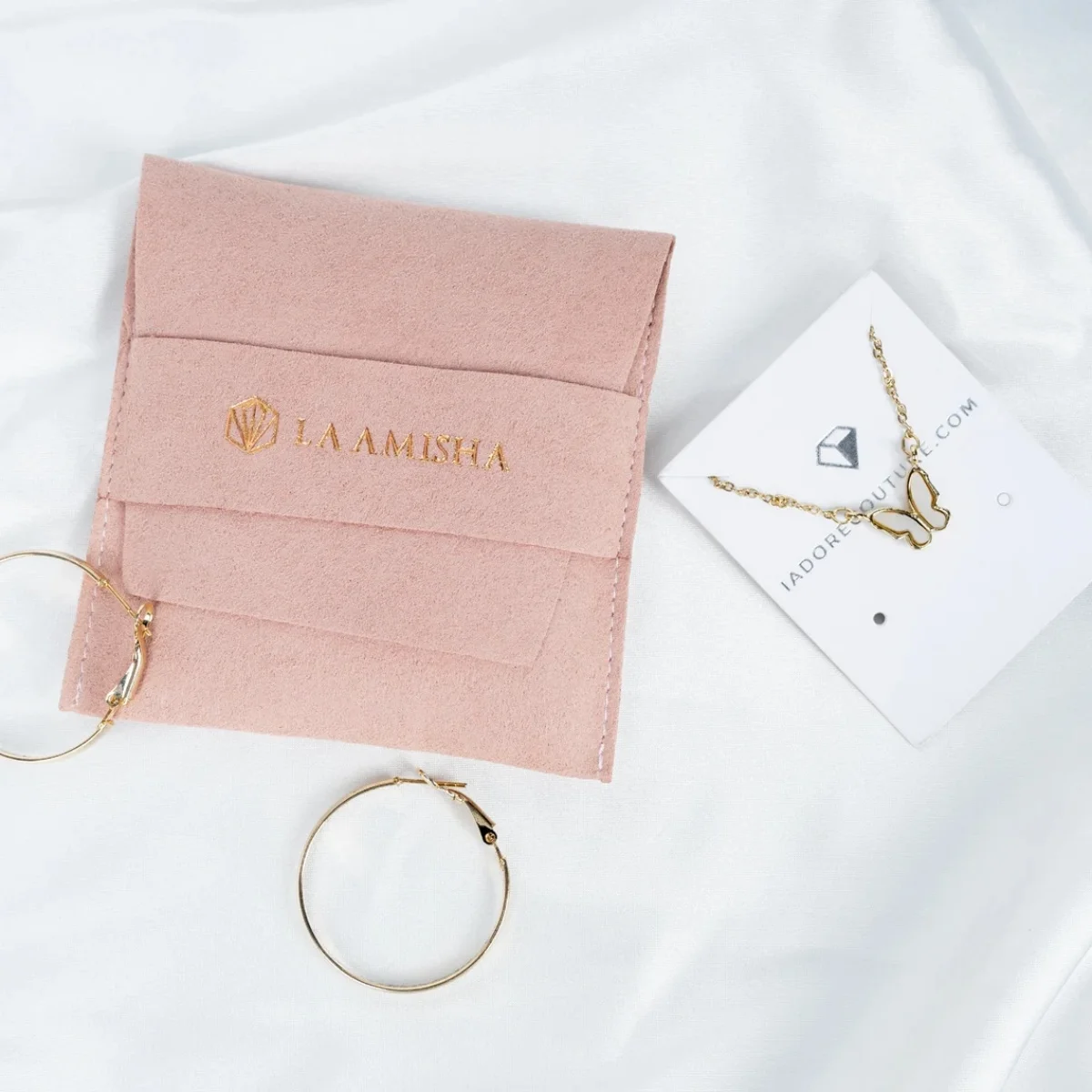 50 шт./лот, атласные шелковые сумки на шнурке, сумки с индивидуальным логотипом, кольца на шнурке, упаковка для ювелирных изделий, сумка для хранения свадебных подарков
50 шт./лот, атласные шелковые сумки на шнурке, сумки с индивидуальным логотипом, кольца на шнурке, упаковка для ювелирных изделий, сумка для хранения свадебных подарков