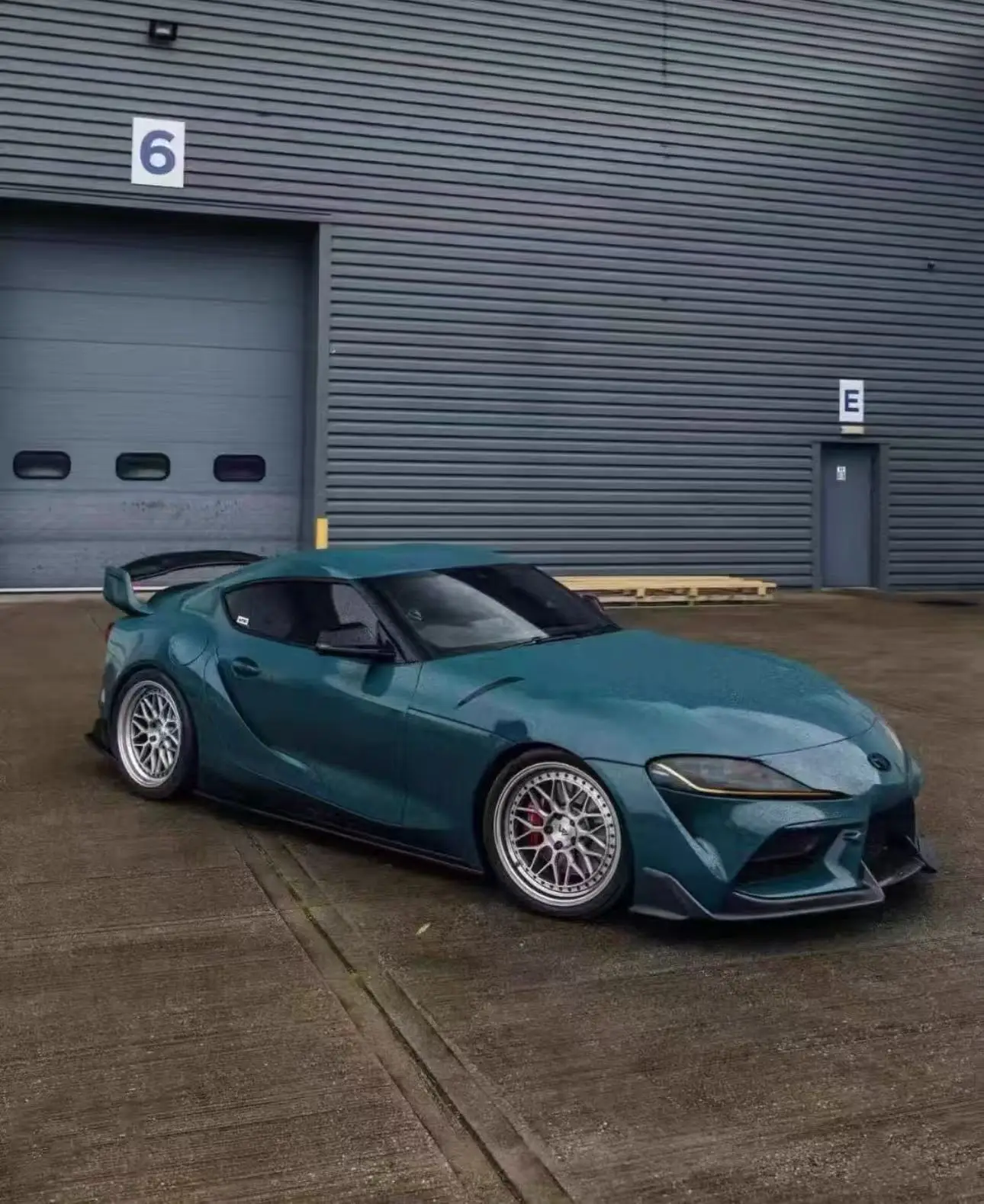 For A90 SUPRA carbon fiber front lip and side skirts
For A90 SUPRA carbon fiber front lip and side skirts