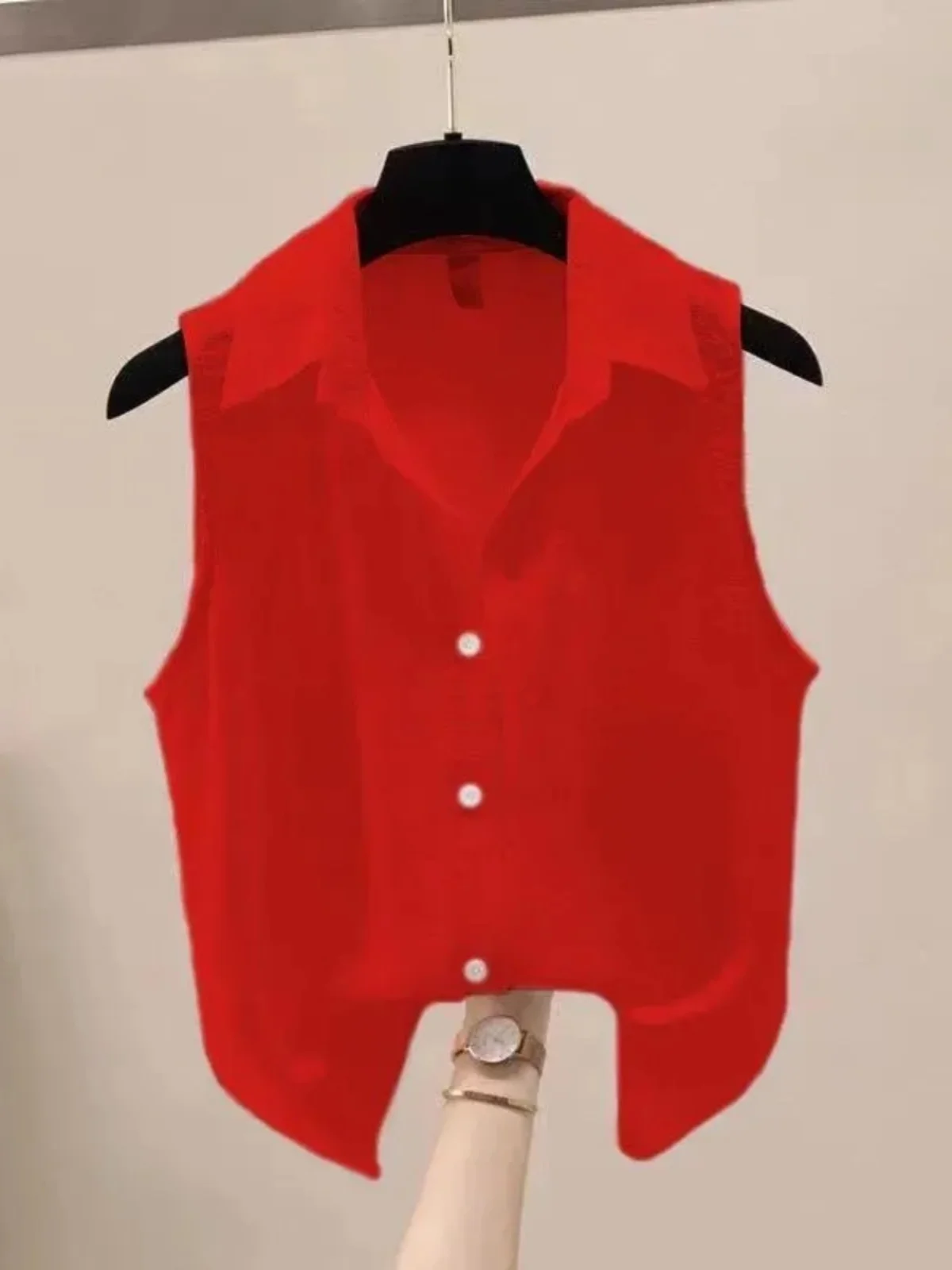 Women's Sleeveless Shirt Summer Loose Pure Color Base Layer Tank Top 2026 New Style Casual Commute Style Polyester Fiber
Women's Sleeveless Shirt Summer Loose Pure Color Base Layer Tank Top 2026 New Style Casual Commute Style Polyester Fiber