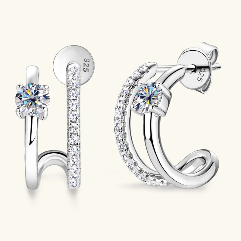 Moissanite Half Hoop Huggie Earrings 4mm 0.3ct D Color Diamond Open C Shaped Split Earrings for Women Girls Accessories Jewelry
Moissanite Half Hoop Huggie Earrings 4mm 0.3ct D Color Diamond Open C Shaped Split Earrings for Women Girls Accessories Jewelry