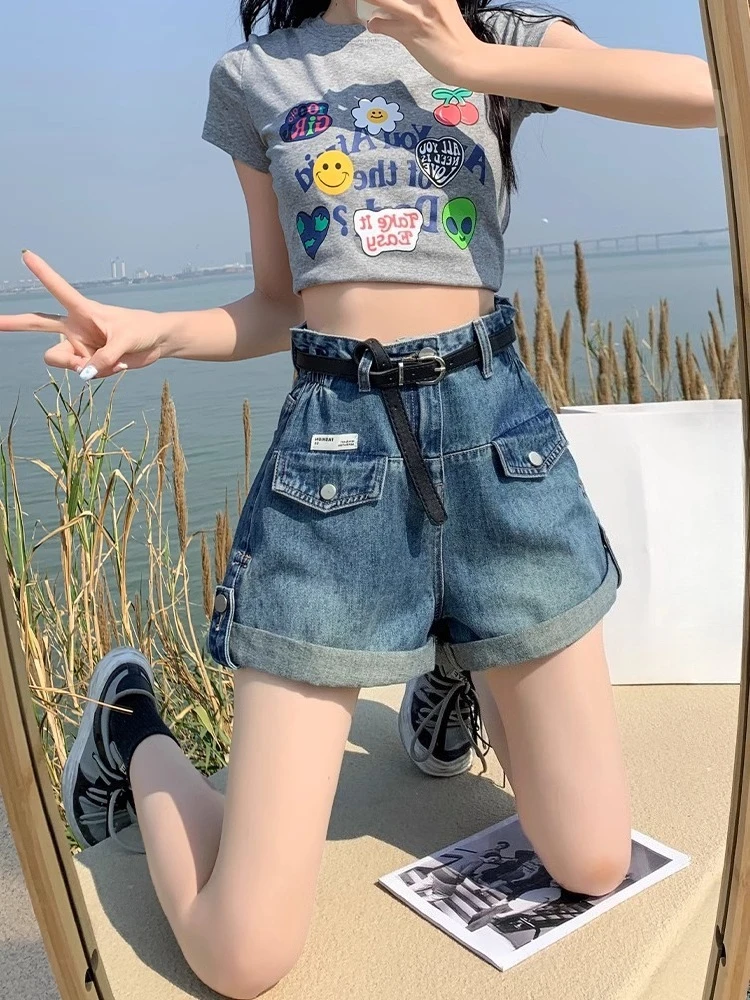 A-line Wide-Leg Women's Black Cuffed Denim Shorts Summer Lightweight High-Waisted Loose 2026 New Style Casual
A-line Wide-Leg Women's Black Cuffed Denim Shorts Summer Lightweight High-Waisted Loose 2026 New Style Casual